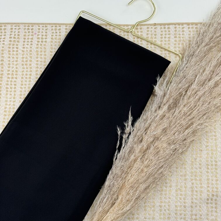 Chiffon Hijab in Black, lightweight and smooth with a soft drape, offering breathable comfort and versatile styling for everyday wear.