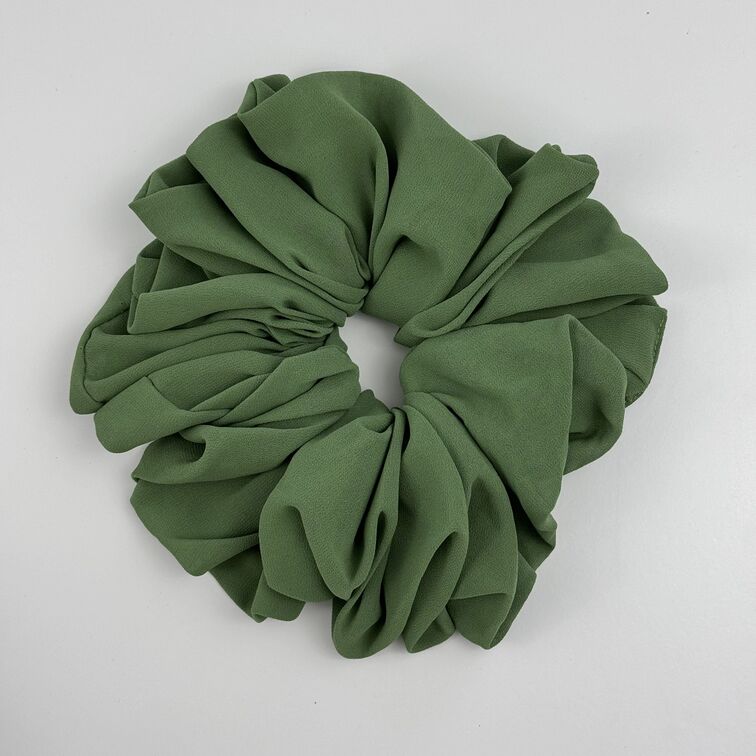 Soft chiffon scrunchy hair tie, stretchable and elastic for a comfortable, all-day hold without pulling or damaging hair