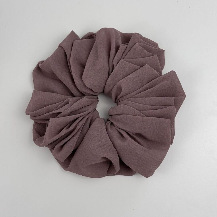Soft chiffon scrunchy hair tie, stretchable and elastic for a comfortable, all-day hold without pulling or damaging hair